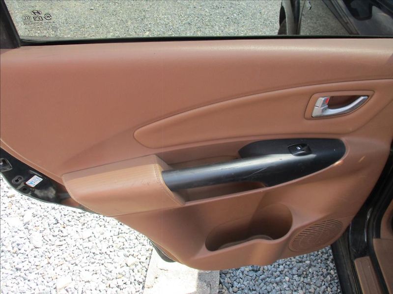 Hyundai Tucson 2,0 CRDi, 4x4,  klimatizace, - fotka 10 z 23