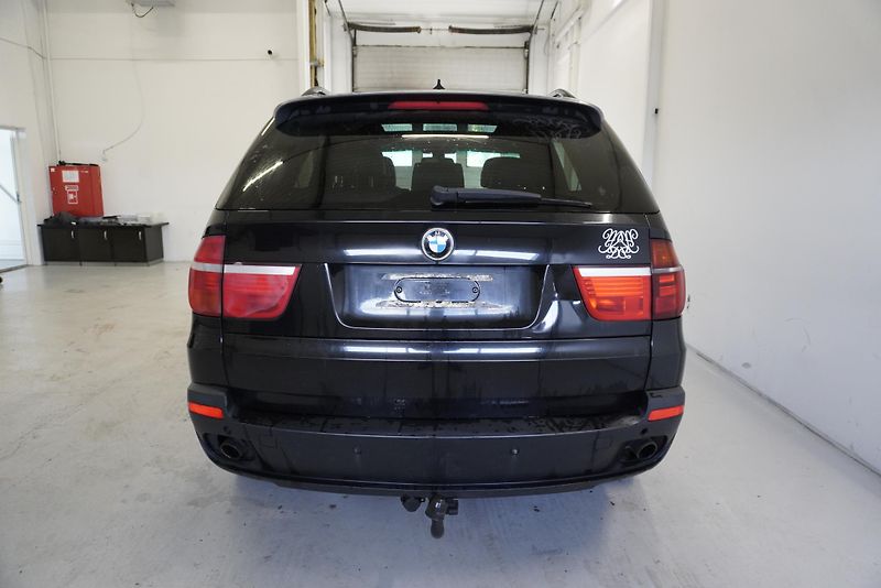 BMW X5 3,0 XDRIVE35D AUT. - fotka 6 z 34