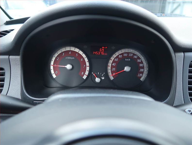 Kia Rio (2011) 1.4 16V, servisované - fotka 11 z 15
