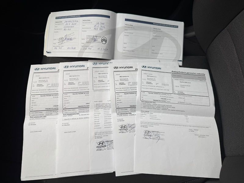 Hyundai Tucson (2021) 1.6D 4x4 1.MAJIT. ČR DPH TAŽNÉ - fotka 26 z 28