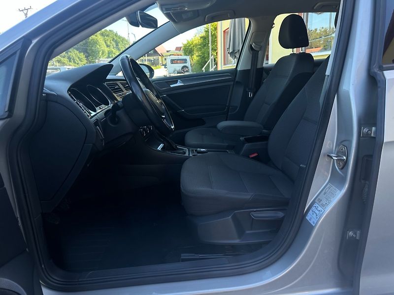 Volkswagen Golf 1.0TSi 85kW/1MAJ/Serv.knih/TOP - fotka 10 z 39