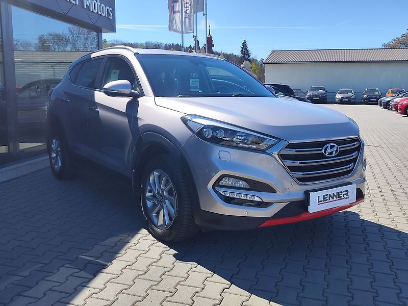 Hyundai Tucson 2.0 CRDi/100kW Style 4x4 - fotka 3 z 36
