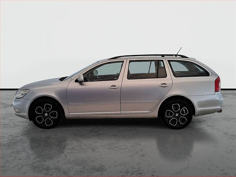 Škoda Octavia (2012) 1.6 TDI, Automat - fotka 3 z 17