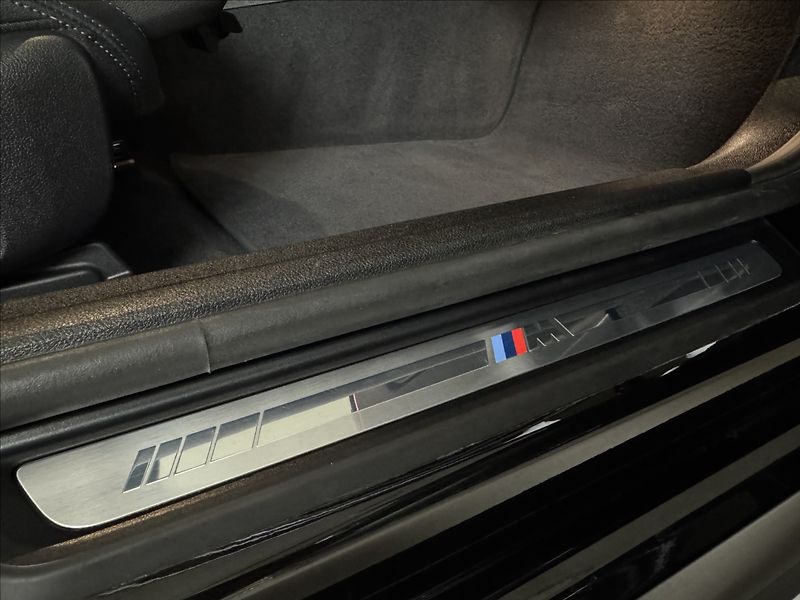 BMW Řada 3 3,0   M340i xDrive 360° LED HU - fotka 47 z 50
