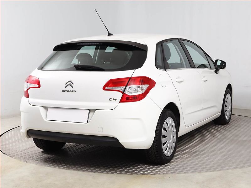 Citroën C4 (2014) 1.6 HDi, Serv.kniha, po STK - fotka 5 z 11