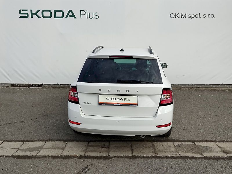 Škoda Fabia (2021) Combi Ambition 1,0 Tsi 70 Kw - fotka 30 z 32