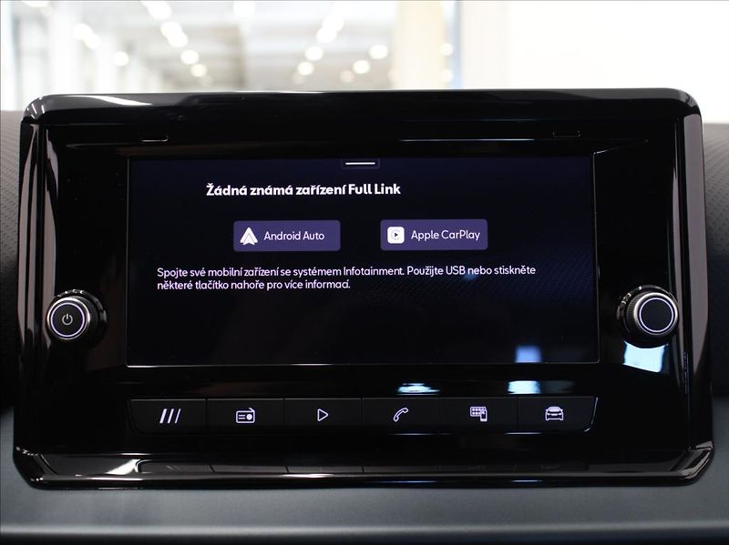 Seat Arona 1,0 TSi DSG Xperience 5L.Zár. - fotka 16 z 23