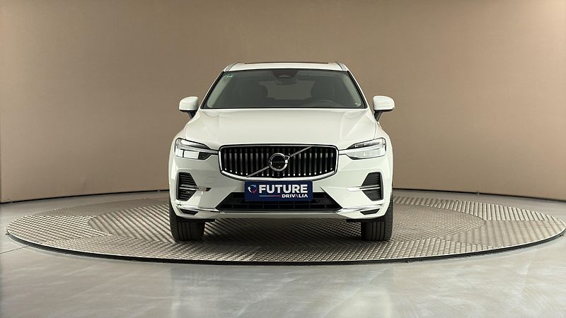 Volvo XC60 2.0 T6 AUT AWD Recharge Inscri - fotka 3 z 33
