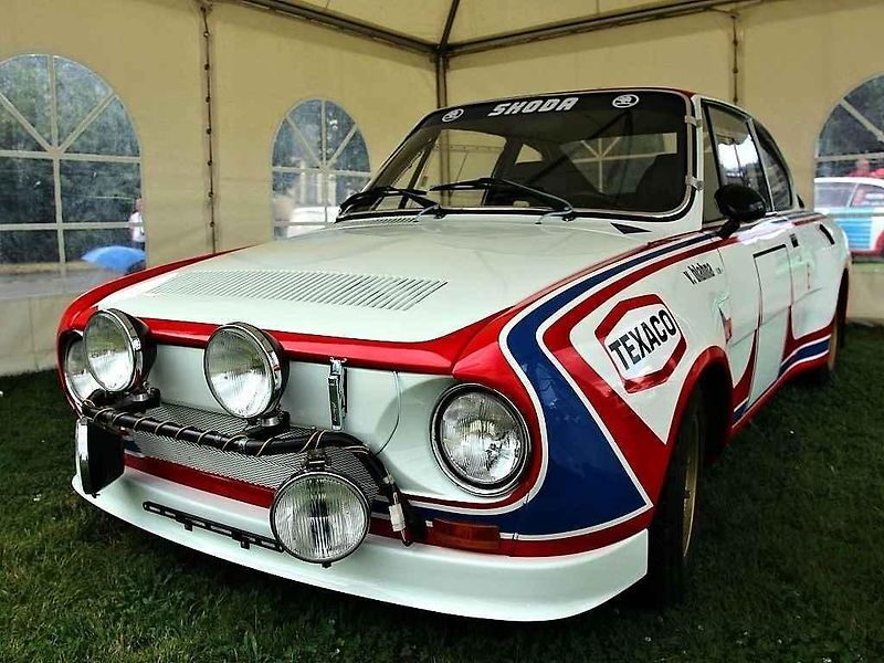 AMG 300 SEL má zajímavou přezdívku. Vozu se říká 