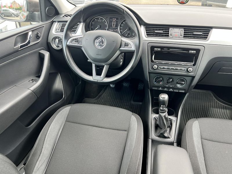 Škoda Rapid 1.2TSi 77kw KLIMA KOUPENO V ČR - fotka 19 z 37