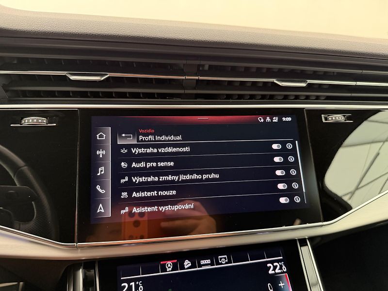 Audi Q7 3.0Tdi*210kw*CZ*DPH*7-M*S-Line - fotka 38 z 46