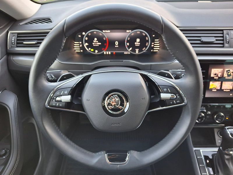 Škoda Superb (2023) Style DSG 1,5TSi 110kW - fotka 15 z 35
