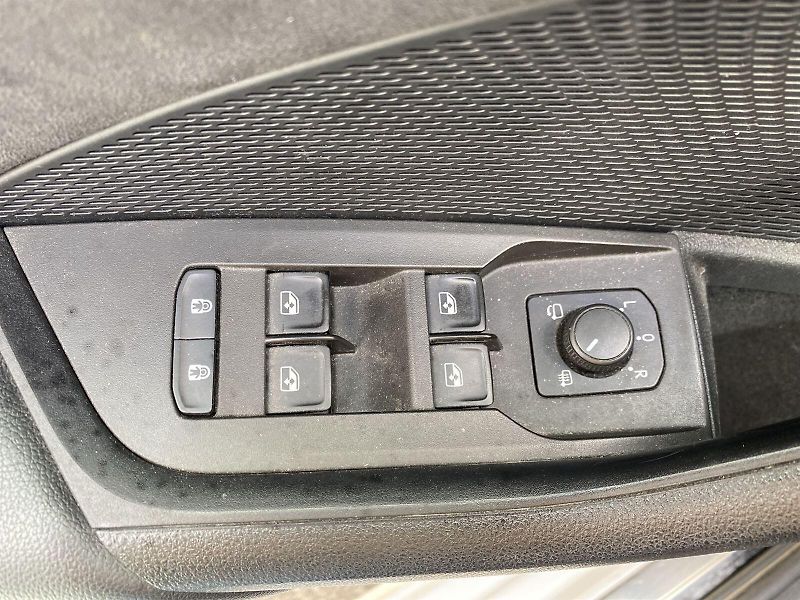 Škoda Octavia (2020) Combi 2.0 TDI DSG RS - fotka 29 z 39