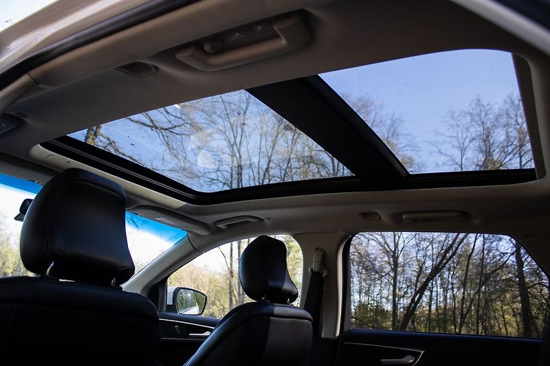 Ford Edge - fotka 21 z 22