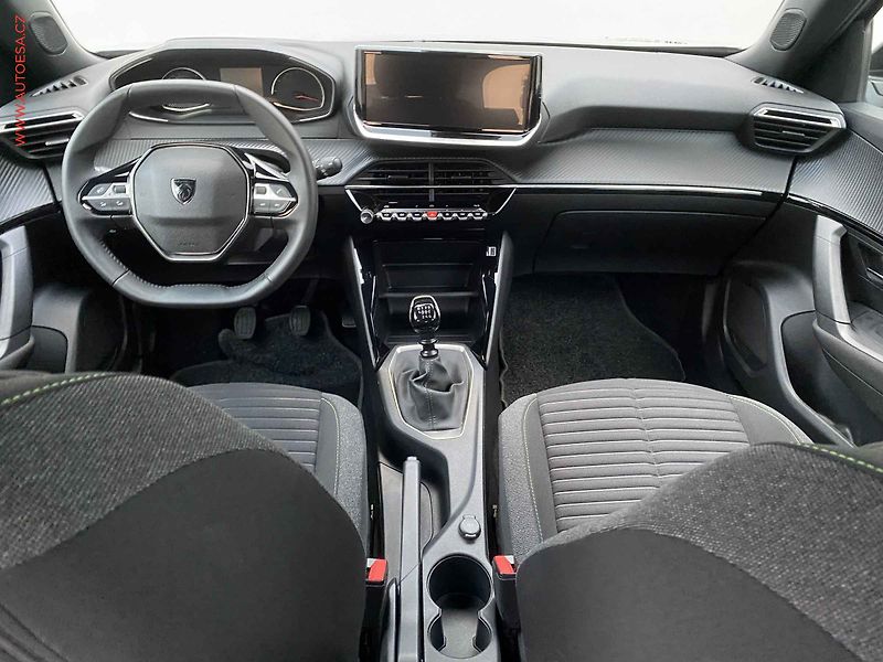 Peugeot 2008 (2024) 1.2 PT, Active, +pneu - fotka 8 z 20