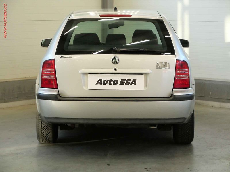 Škoda Octavia (1999) 1.8i, ČR - fotka 5 z 16