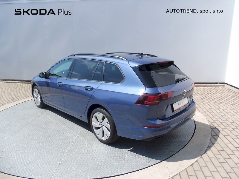 Volkswagen Golf Variant (2025) People 1,5 TSI 85kW - fotka 24 z 26