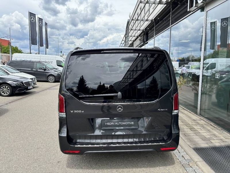 Mercedes-Benz Třídy V (2026) 300 d / Exclusive / L / 4M - fotka 5 z 30