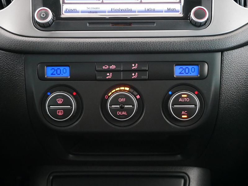 Volkswagen Tiguan - fotka 21 z 25