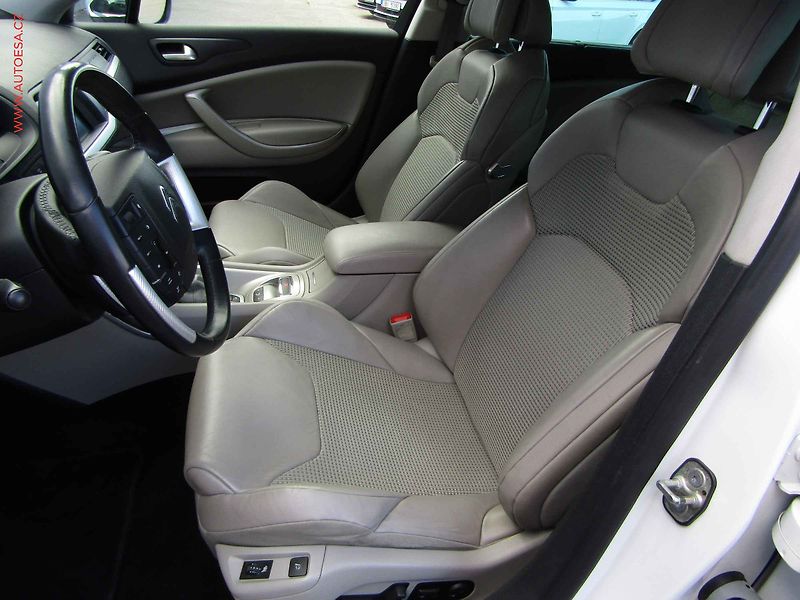 Citroën C5 (2016) 2.0HDi, ČR, AT, bixen - fotka 9 z 21
