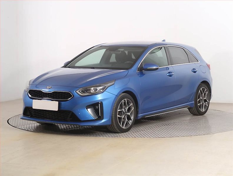 Kia Ceed (2019) GT Line 1.4 T-GDI, Automat - fotka 2 z 19