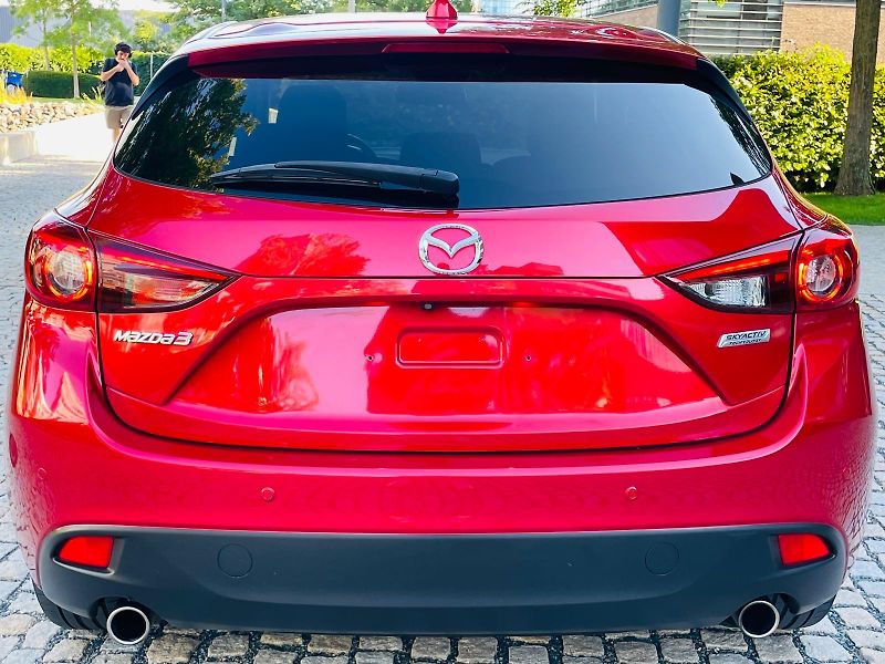 Mazda 3 2.0i MANUÁL LED KAMERA VÝHŘEV - fotka 14 z 48