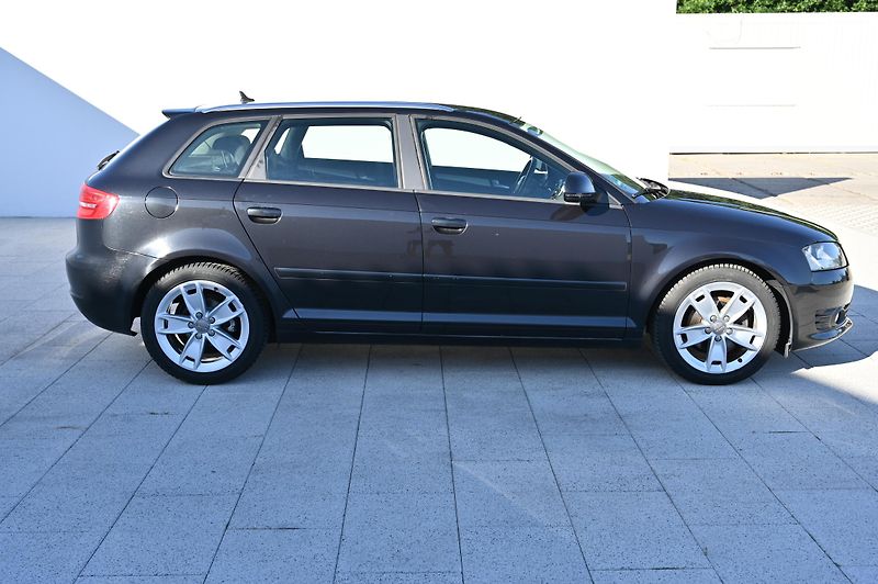 Audi A3 Sportback 2.0TDI 103KW 1/2010 - fotka 4 z 41