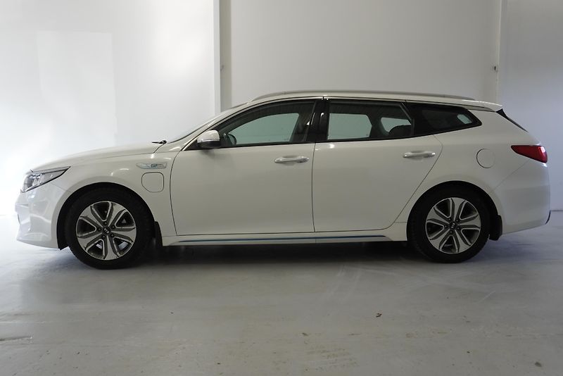 Kia Optima  SW 2,0 GDI PHEV AUT, - fotka 8 z 35