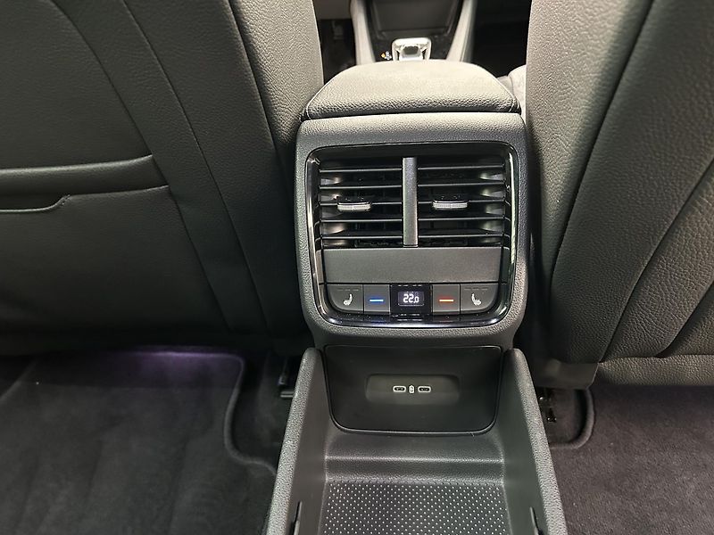 Škoda Octavia 1.5 TSI SportLine - fotka 26 z 30