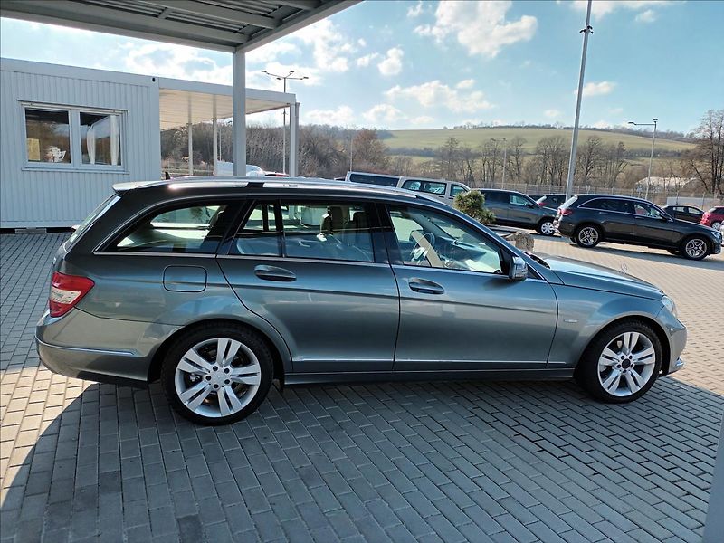 Mercedes-Benz Třídy C 2,1 200CDI,100KW,ELEGANCE, - fotka 4 z 42