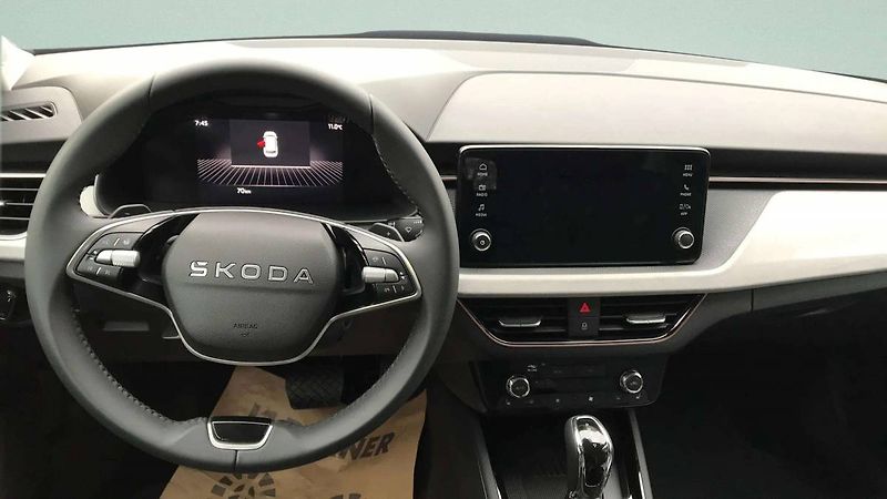 Škoda Kamiq Top Selection 1,0TSI 85kW DSG/ - fotka 13 z 15