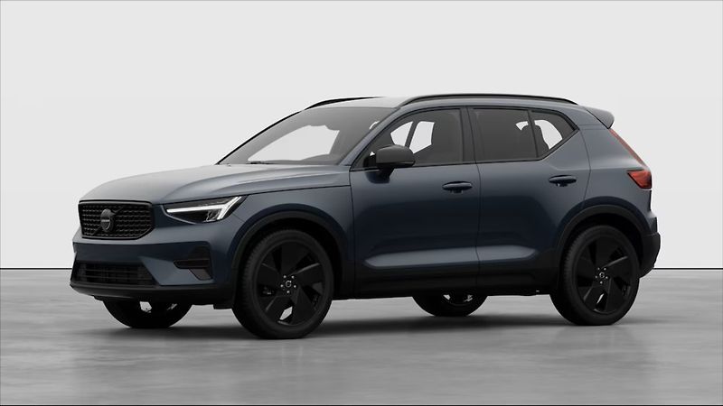 Volvo XC40 (2025) 2,0   B3 PLUS BLACK EDITION - fotografie inzerátu