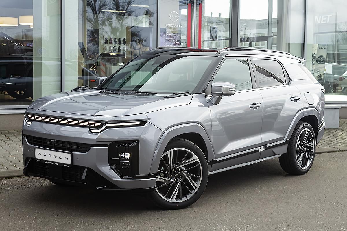 SsangYong Actyon 1,5 HEV J145 PREMIUM 360°kamer | Největší inzerce ...