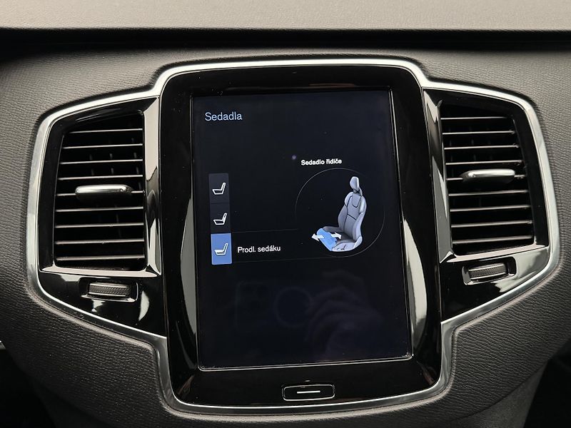 Volvo XC90 D5 AWD INSCRIPTION AUT CZ - fotka 30 z 36