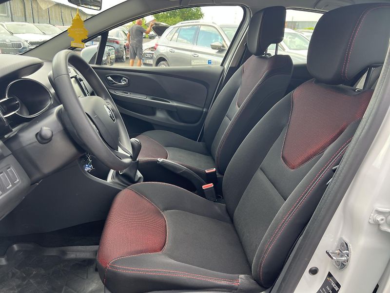 Renault Clio 1.2i 16v NAVI KLIMA PŮVOD ČR - fotka 9 z 39