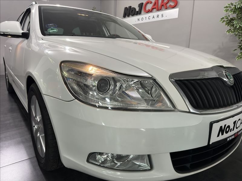 Škoda Octavia 1,4   TSI 90KW REZERVACE - fotka 26 z 29