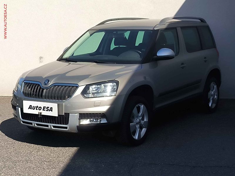 Škoda Yeti (2014) 2.0 TDi Outdoor, Ambition, TZ - fotka 3 z 17