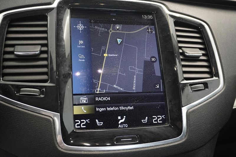 Volvo XC90 D5 AWD AUT. INSCRIPTION - fotka 17 z 34
