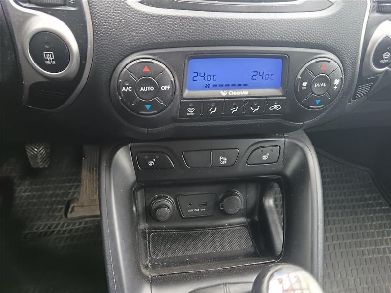 Hyundai ix35 2,0 CRDi - fotka 18 z 23