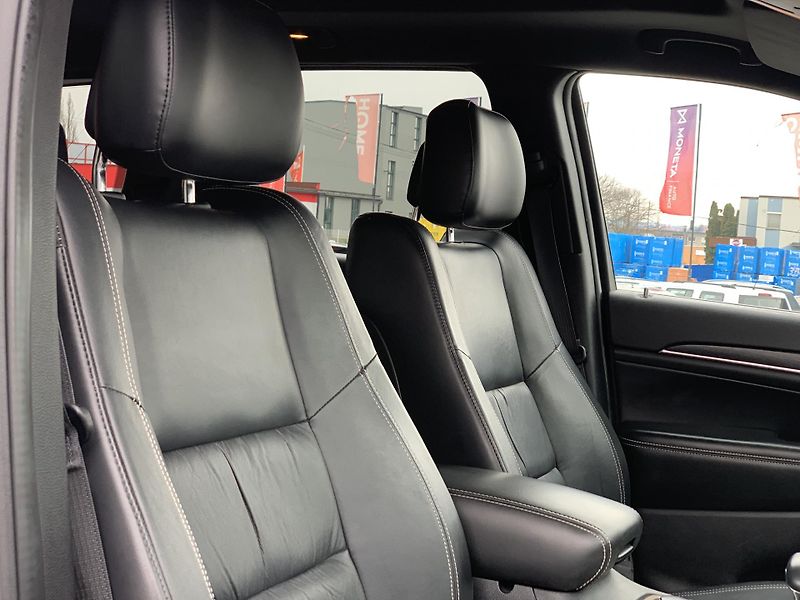 Jeep Grand Cherokee 3.0CRD LIMITED NAVI KAMERA  - fotka 41 z 52
