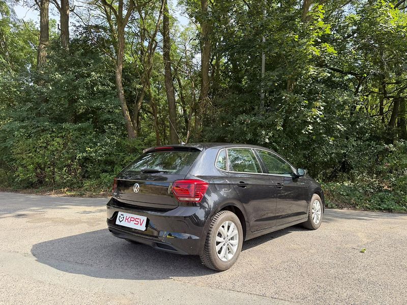 Volkswagen Polo (2019) 1.0 TSI / 70 kW  - fotka 4 z 19