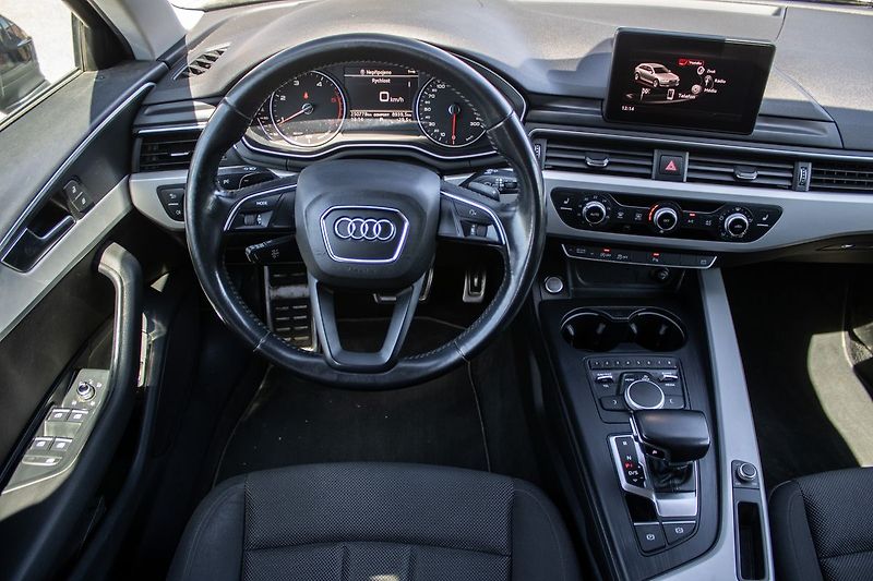 Audi A4 - fotka 22 z 27