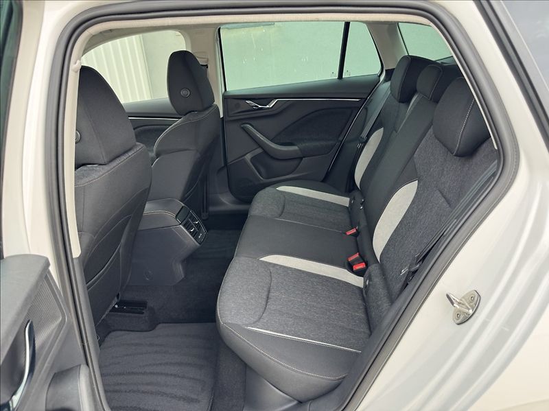 Škoda Scala 1,0 TSI STYLE DPH 1maj původČR - fotka 20 z 50