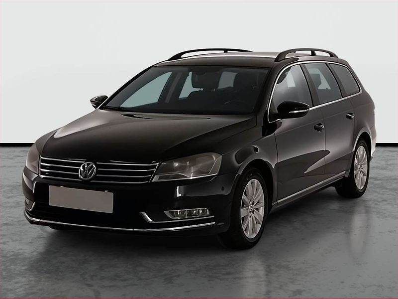 Volkswagen Passat (2012) Comfortline 2.0 TDI, Automat - fotka 2 z 25