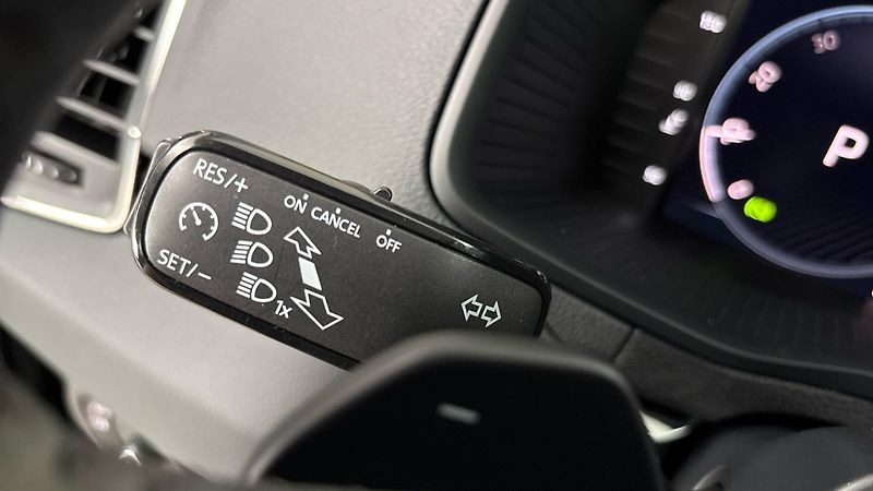 Škoda Karoq 2.0 TDI DSG Style - fotka 14 z 28