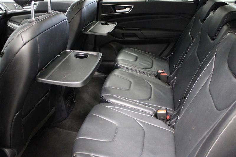 Ford S-MAX 1,5 EcoBoost PANORAMA 1.majite - fotka 13 z 40