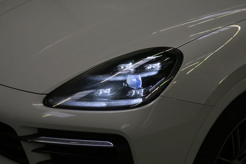 Porsche Cayenne (2019) Coupe 3.0 V6 Tiptronic Vzduch - fotka 41 z 42