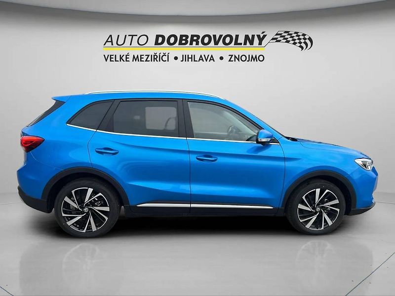 MG ZS EXCLUSIVE HYBRID+ 1.5L 145 kw/ - fotka 8 z 20