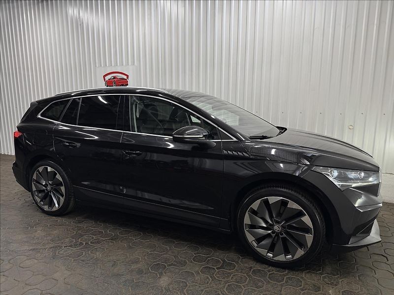 Škoda Enyaq IV80 DCC SUITE TAŽNÉ MATRIX - fotka 11 z 47