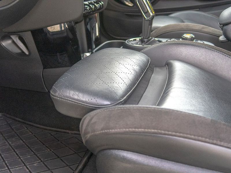Mini Cooper (2020) ČR SE NAVI H/K – SoH 100% - fotka 31 z 64